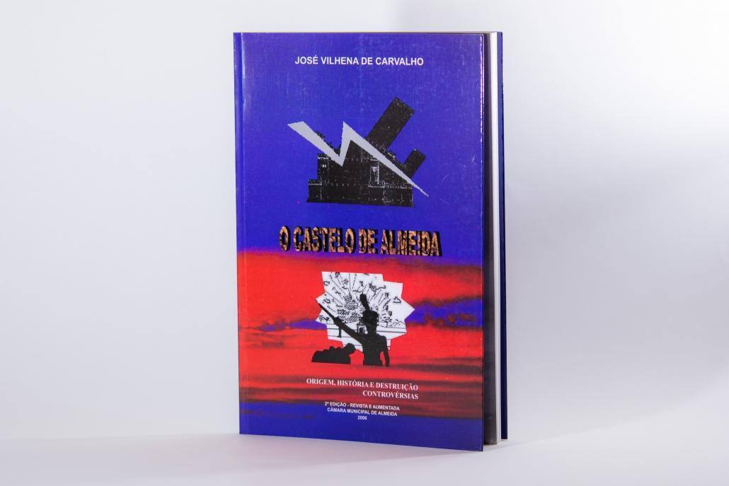 O Castelo De Almeida, Jv Carvalho.
