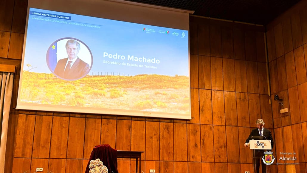 Assinatura contrato de apoio “Linha +Interior Turismo”