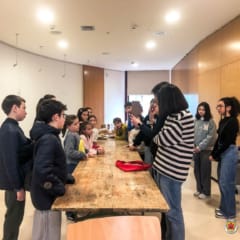 Oficina de robótica: "A mão que tu comandas"