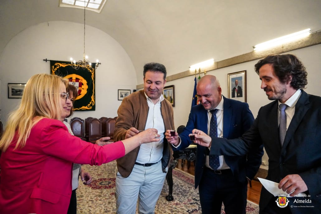 Assinatura do Auto de Cessão entre o IGFSS e a Câmara Municipal de Almeida