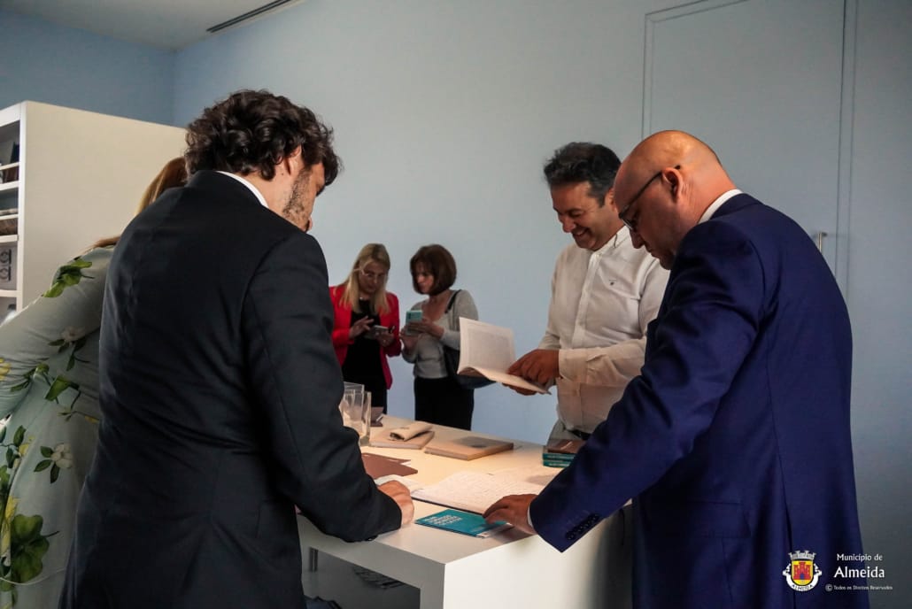 Assinatura do Auto de Cessão entre o IGFSS e a Câmara Municipal de Almeida