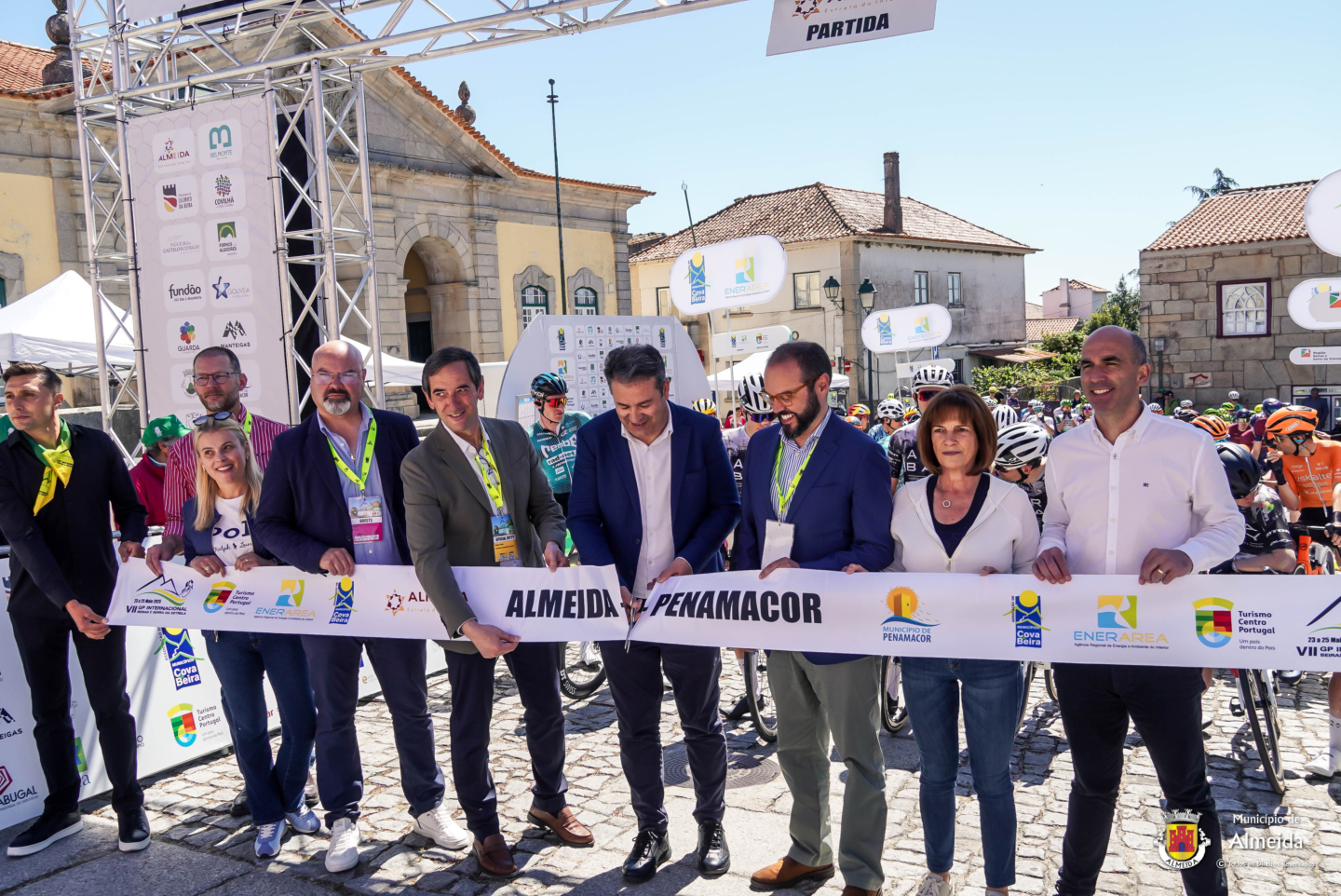 Arrancou hoje em Almeida a 1ª Etapa do VII Grande Prémio Internacional de Ciclismo Beiras e Serra da Estrela