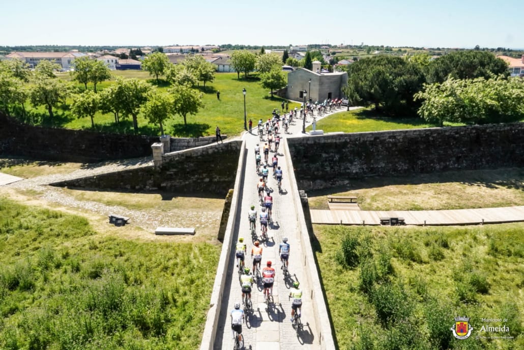 Arrancou hoje em Almeida a 1ª Etapa do VII Grande Prémio Internacional de Ciclismo Beiras e Serra da Estrela