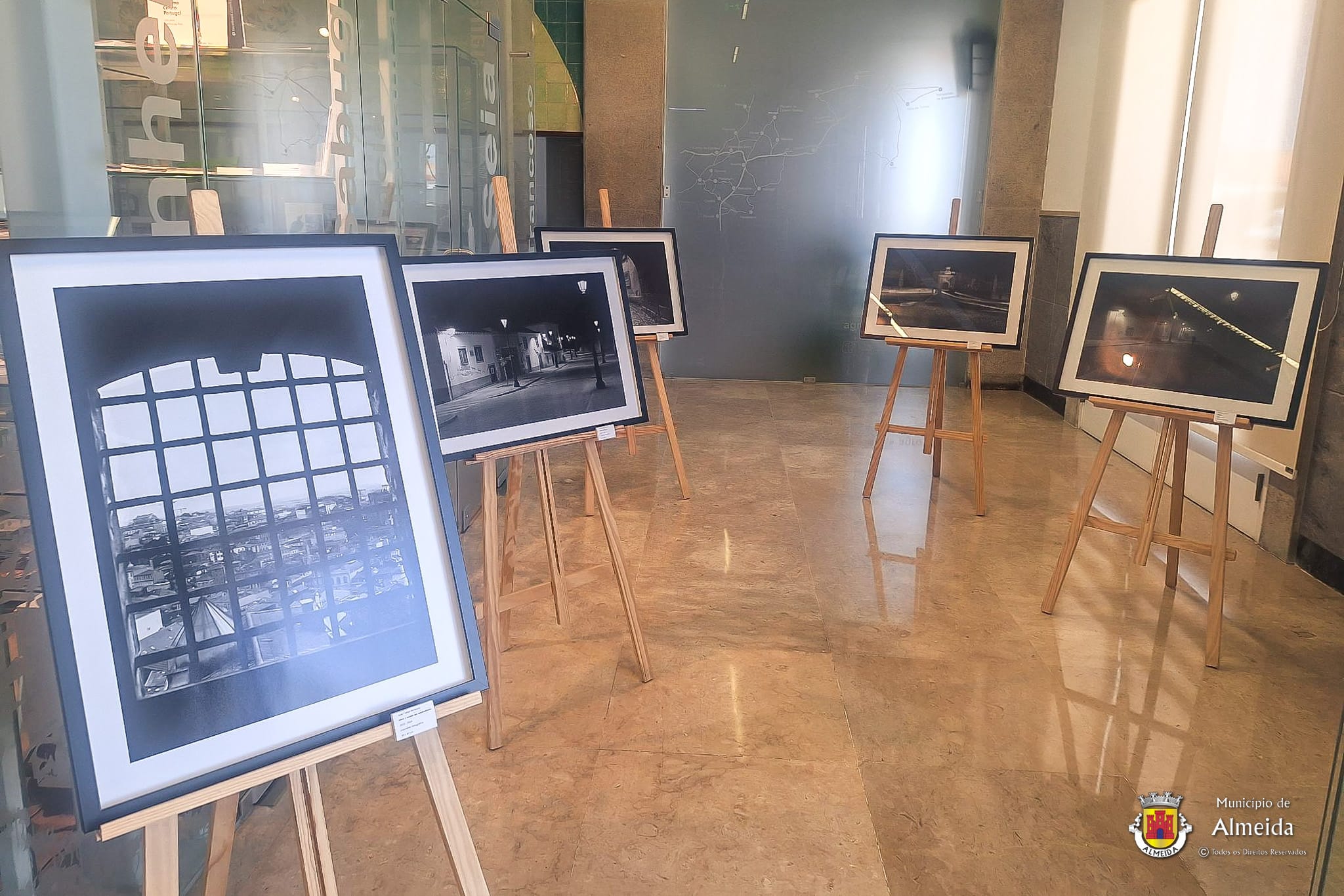 Inauguração de exposição coletiva de fotografia “Nostalgia”