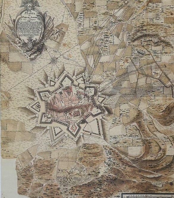 3 Planta Da Praça De Almeida E Seus Ataques