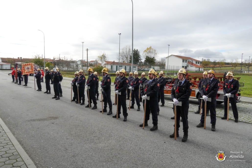 Bombeiros Voluntários de Almeida celebram 93.º aniversário com anúncio de ampliação do quartel e nova viatura