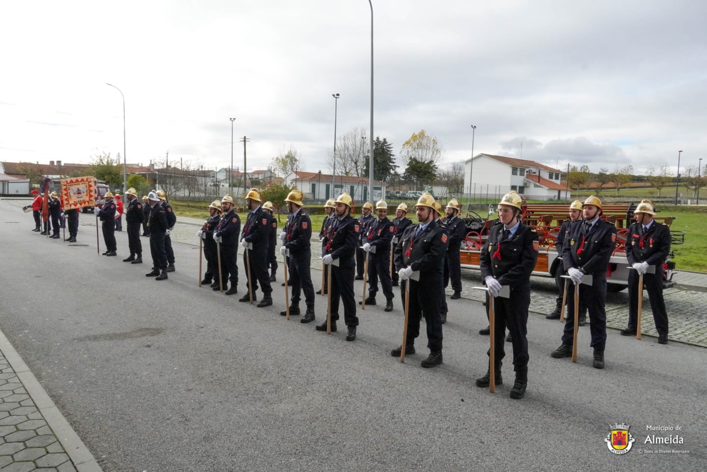 Bombeiros Voluntários de Almeida celebram 93.º aniversário com anúncio de ampliação do quartel e nova viatura
