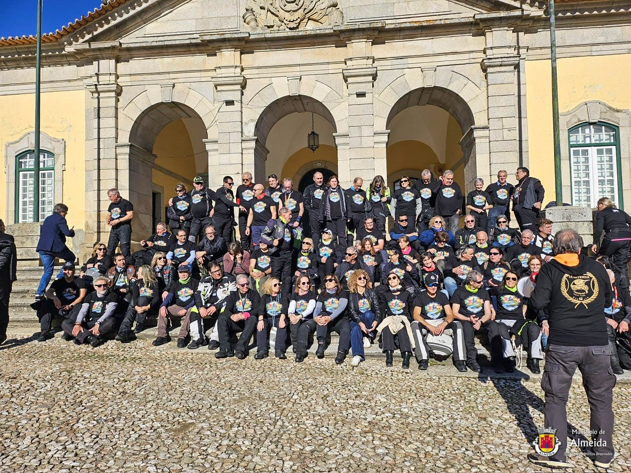 “Atravessando a Raia”