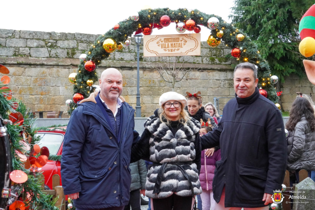 Parada natalícia anima crianças do concelho de Almeida