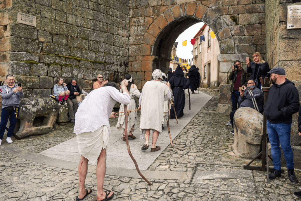 Post 08abr Castelo Mendo3